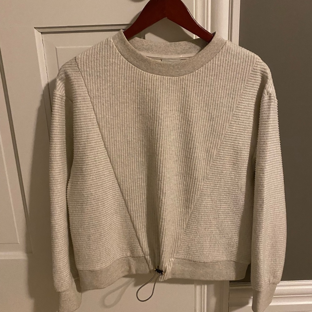 Varley sweatshirt